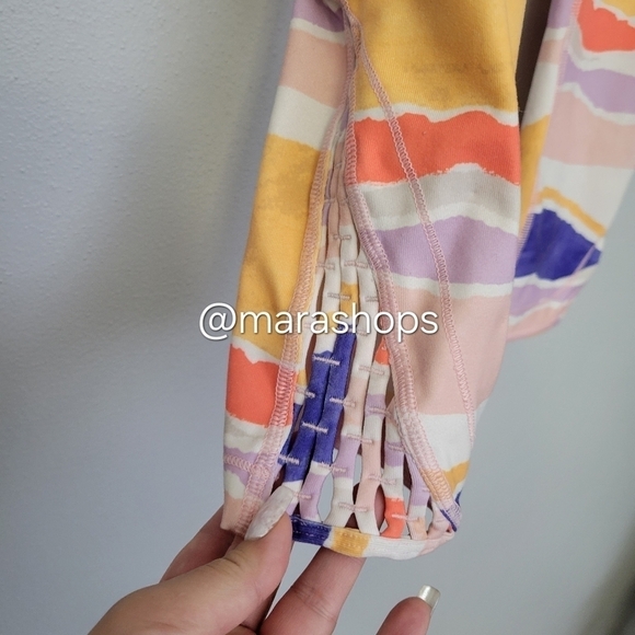 Lululemon True Self Crop Leggings - Picture 5 of 7